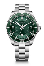 Load image into Gallery viewer, RELOJ VICTORINOX MAVERICK LARGE 43MM VERDE BRAZALETE, 241934
