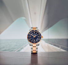 Load image into Gallery viewer, RELOJ VICTORINOX MAVERICK LARGE 43MM DORADO BRAZALETE, 241950
