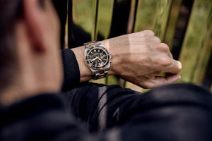 RELOJ VICTORINOX MAVERICK CHRONOGRAPH 43MM NEGRO BRAZALETE, 241952