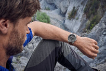 Load image into Gallery viewer, RELOJ VICTORINOX JOURNEY 1884, NEGRO CUERO 241976.1
