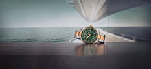 Load image into Gallery viewer, RELOJ VICTORINOX MAVERICK LARGE 43MM BRAZALETE, 242008
