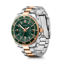 Load image into Gallery viewer, RELOJ VICTORINOX MAVERICK LARGE 43MM BRAZALETE, 242008
