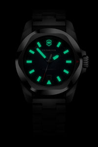 RELOJ VICTORINOX I.N.O.X. QUARTZ 41MM AZUL BRAZALETE, 242031