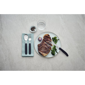 CUCHILLO VICTORINOX SWISS CLASSIC STEAK 6.7233.20