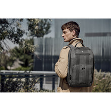 Cargar imagen en el visor de la galería, MORRAL VICTORINOX ARCHITECTURE URBAN2 DELUXE BACKPACK, GRIS 611954
