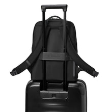 Cargar imagen en el visor de la galería, MORRAL VICTORINOX SIGNATURE COMPACT BACKPACK, NEGRO 612203
