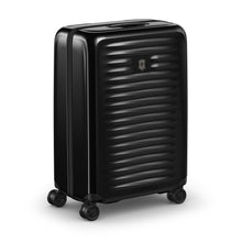 Load image into Gallery viewer, MALETA VICTORINOX AIROX MEDIUM HARDSIDE CASE, NEGRO 612506
