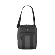 Cargar imagen en el visor de la galería, MANOS LIBRES VICTORINOX ARCHITECTURE URBAN2, NEGRO 612668
