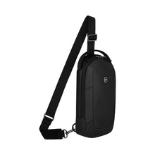 Load image into Gallery viewer, MANOS LIBRES VICTORINOX ALTMONT MODERN SLING BAG, NEGRO 653539
