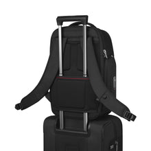 Cargar imagen en el visor de la galería, MORRAL VICTORINOX WERKS TRAVELER DELUXE BACKPACK, NEGRO 653644
