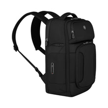 Cargar imagen en el visor de la galería, MORRAL VICTORINOX WERKS TRAVELER DELUXE BACKPACK, NEGRO 653644
