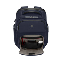 Cargar imagen en el visor de la galería, MORRAL VICTORINOX WERKS TRAVELER DELUXE BACKPACK, AZUL 653645
