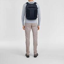 Cargar imagen en el visor de la galería, MORRAL VICTORINOX WERKS TRAVELER BOARDING BACKPACK, AZUL 653651
