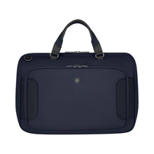 Cargar imagen en el visor de la galería, MALETIN VICTORINOX WERKS TRAVELER WEEKENDER, AZUL 653653
