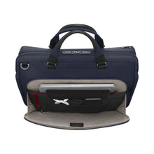 Cargar imagen en el visor de la galería, MALETIN VICTORINOX WERKS TRAVELER WEEKENDER, AZUL 653653
