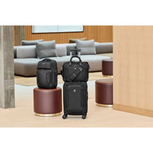 Load image into Gallery viewer, MORRAL VICTORINOX WERKS TRAVELER COMPACT BACKPACK, NEGRO 653642
