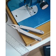 Load image into Gallery viewer, SWISSTOOL VICTORINOX SPIRIT X, 3.0224.L
