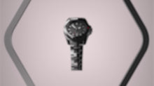 Load and play video in Gallery viewer, RELOJ VICTORINOX I.N.O.X. SMALL 32MM AZUL BRAZALETE, 242036
