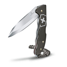 Load image into Gallery viewer, Multiherramienta Victorinox Hunter Pro Alox Thunder Gray ED. 2022, 0.9415.L22
