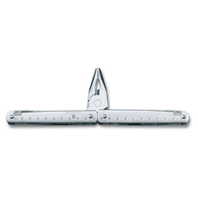 Cargar imagen en el visor de la galería, SWISS TOOL X PLUS VICTORINOX EN FUNDA CUERO 3.0338.L
