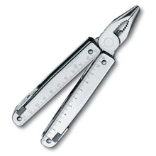 Cargar imagen en el visor de la galería, SWISS TOOL X PLUS VICTORINOX EN FUNDA CUERO 3.0338.L
