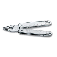 Cargar imagen en el visor de la galería, SWISS TOOL X PLUS VICTORINOX EN FUNDA CUERO 3.0338.L
