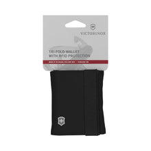 Cargar imagen en el visor de la galería, BILLETERA VICTORINOX TRI-FOLD WALLET, NEGRO 610394
