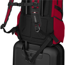 Load image into Gallery viewer, MORRAL VICTORINOX ALTMONT DELUXE LAPTOP BACKPACK, ROJO 610477
