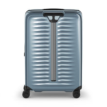 Load image into Gallery viewer, MALETA VICTORINOX AIROX MEDIUM HARDSIDE CASE, AZUL CLARO 610925
