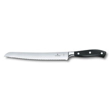 Cargar imagen en el visor de la galería, CUCHILLO VICTORINOX SIERRA FORJADO 7.7433.23G
