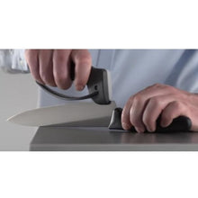 Load image into Gallery viewer, Afilador para cuchillos Victorinox
