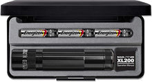 Cargar imagen en el visor de la galería, LINTERNA MAG-LITE LED XL200 3 AAA, NEGRA XL200-S3017
