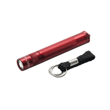 Cargar imagen en el visor de la galería, LINTERNA DE LLAVERO MAGLITE LED SOLITAIRE, ROJA J3A032
