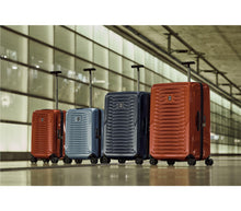 Load image into Gallery viewer, MALETA VICTORINOX FREQUENT FLAYER CARRY-ON, AZUL CLARO 610916
