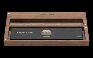 ESTUCHE DE LAPICES DE LA MAISON CARAN D'ACHE 361.504