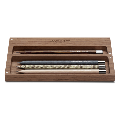 ESTUCHE DE LAPICES DE LA MAISON CARAN D'ACHE 361.504